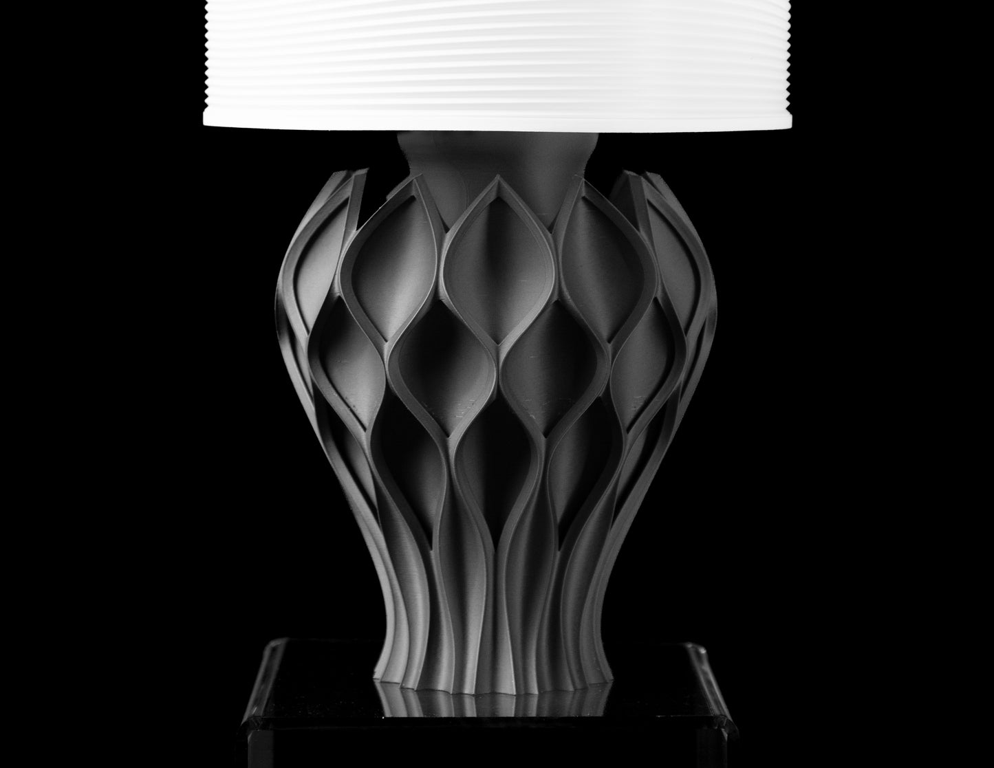 Abyssal Table Lamp