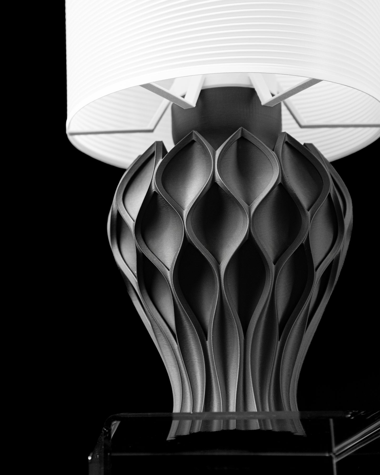 Abyssal Table Lamp