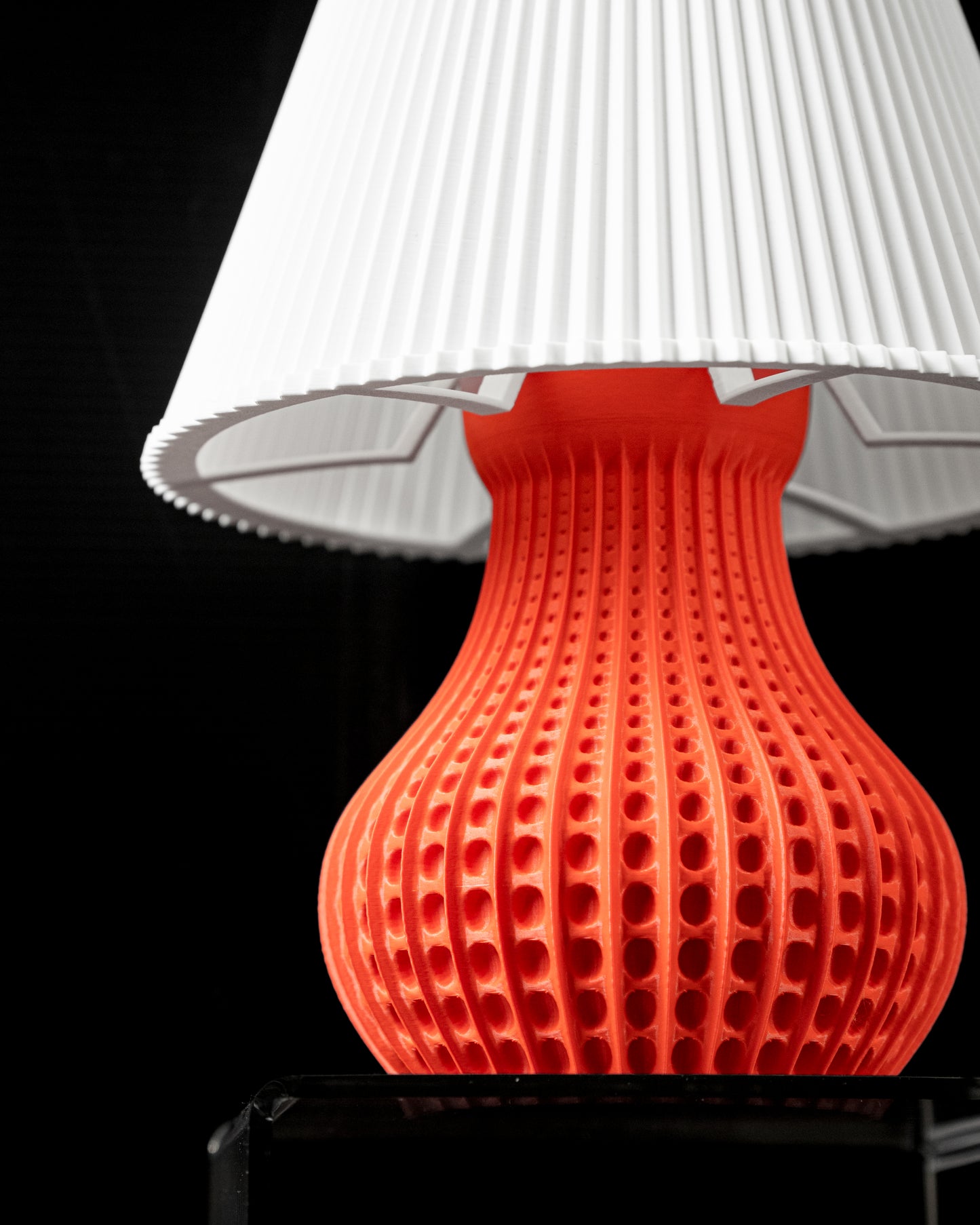Drops Table Lamp