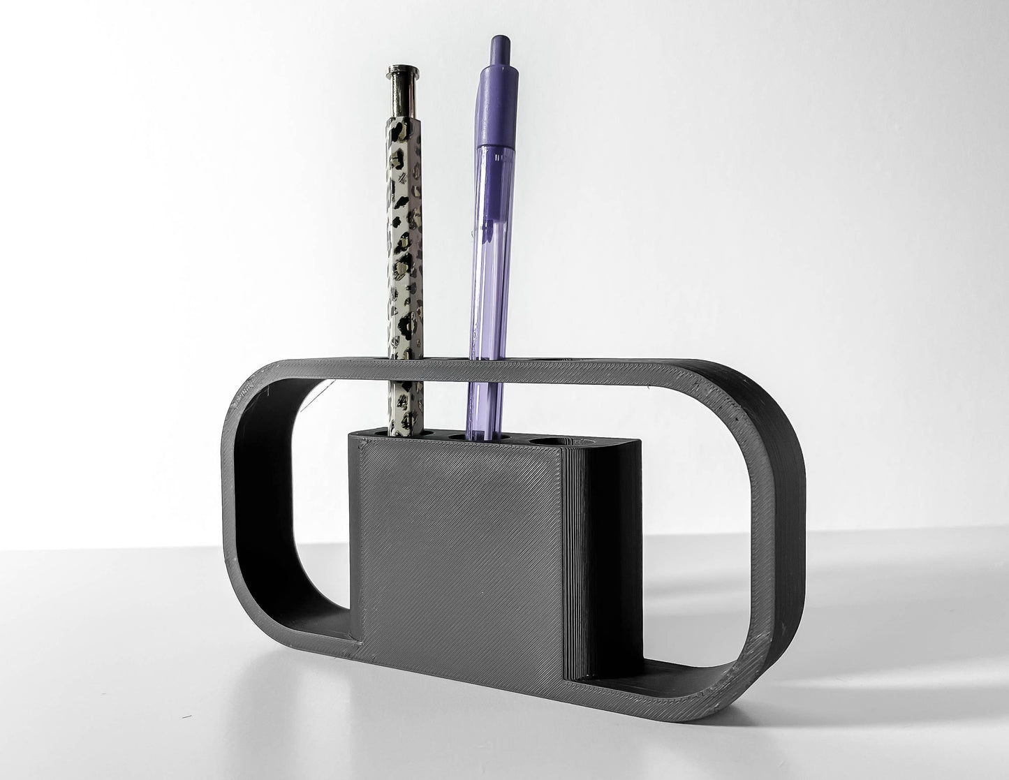 Ilios Pen Holder