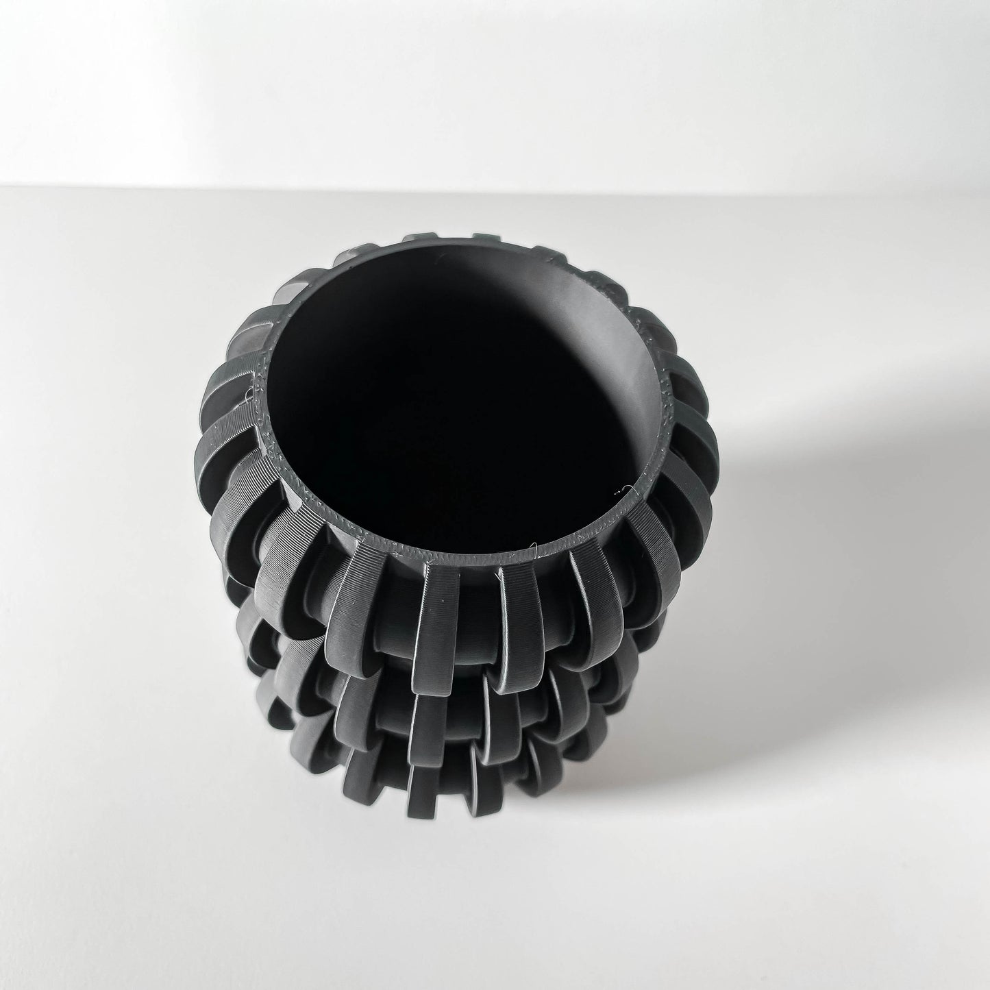 Renio Pen Holder