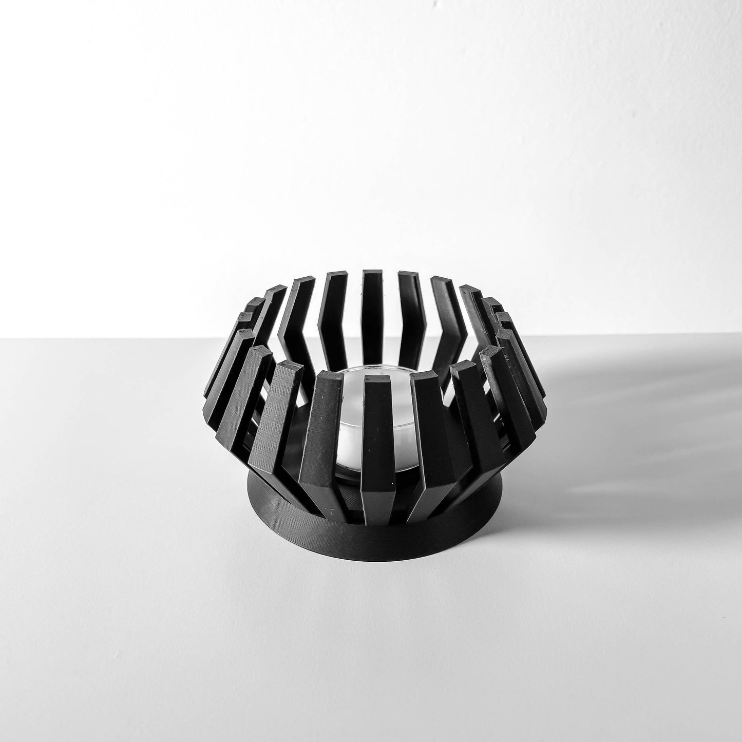 Ulin Tealight Candle Holder