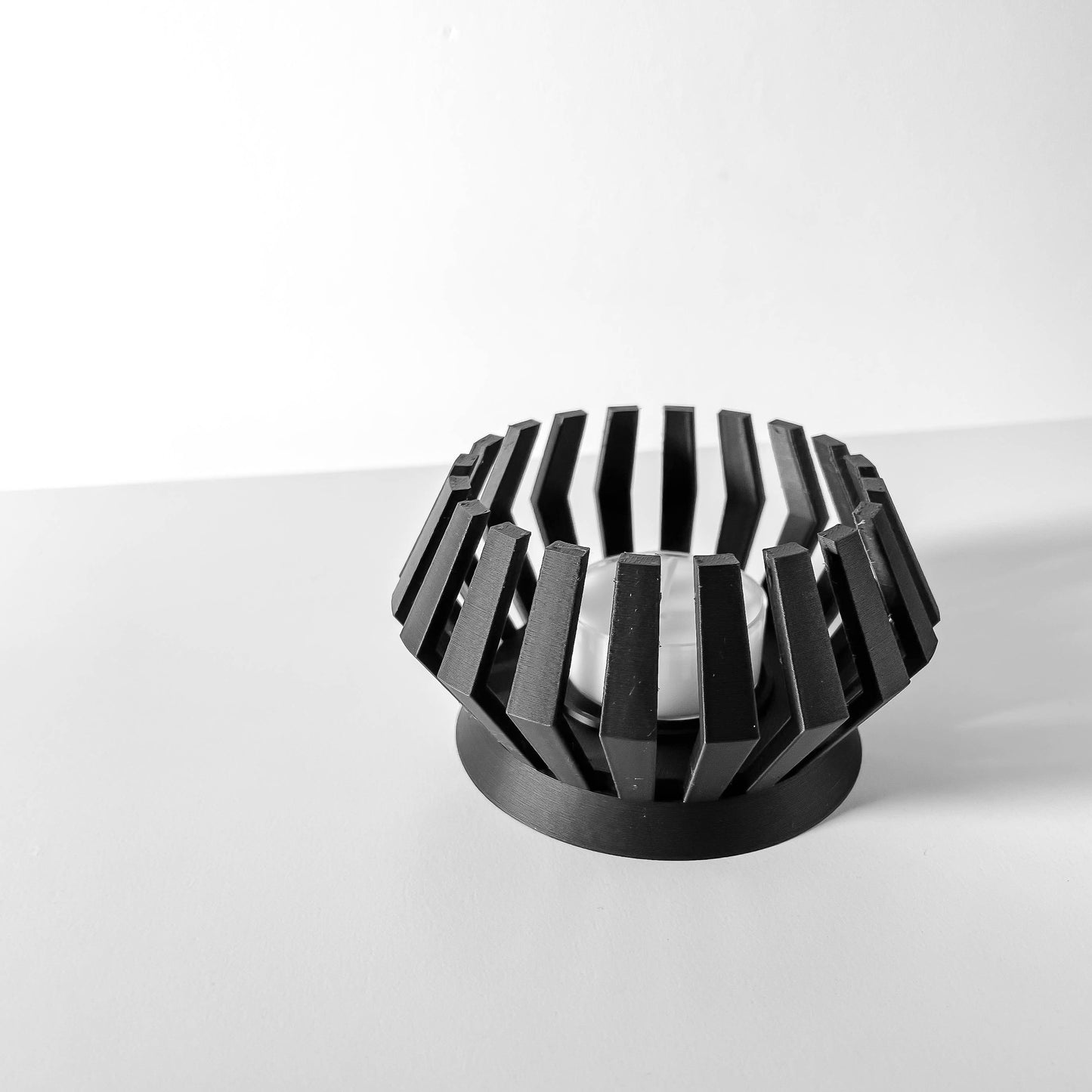 Ulin Tealight Candle Holder