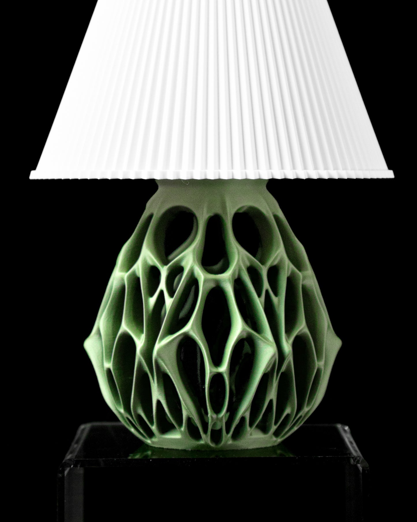 Vessel Table Lamp