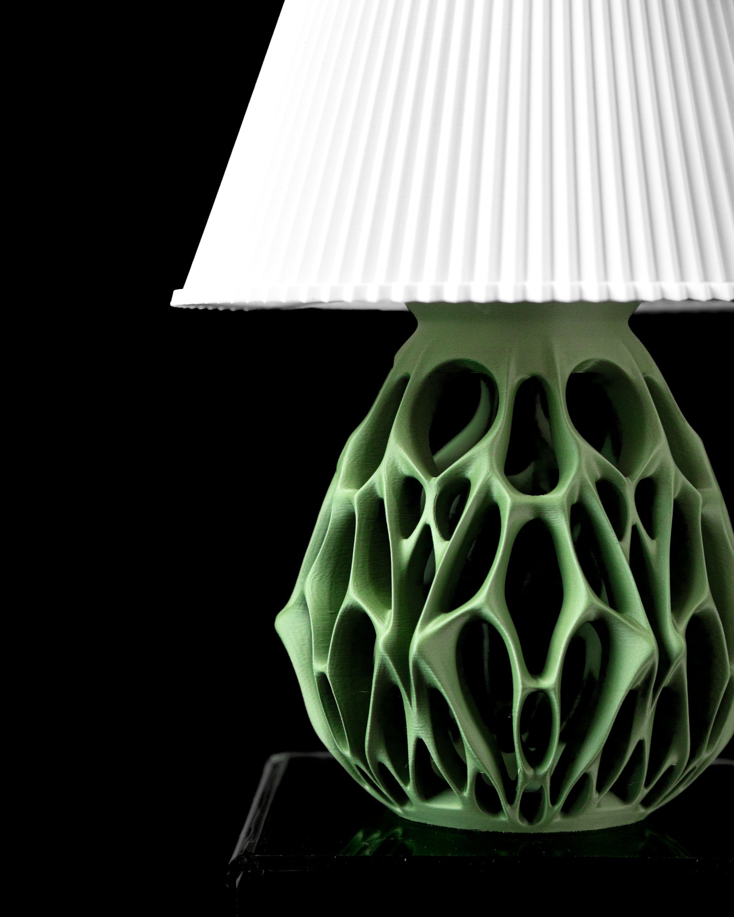 Vessel Table Lamp