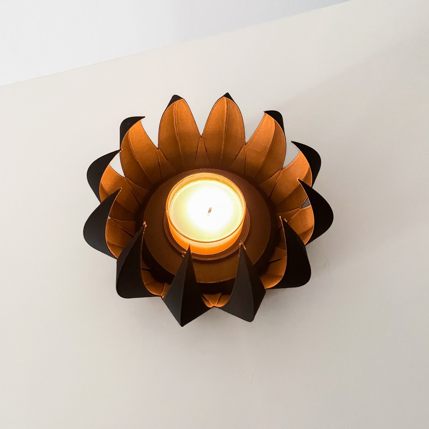 Yaro Tealight Candle Holder