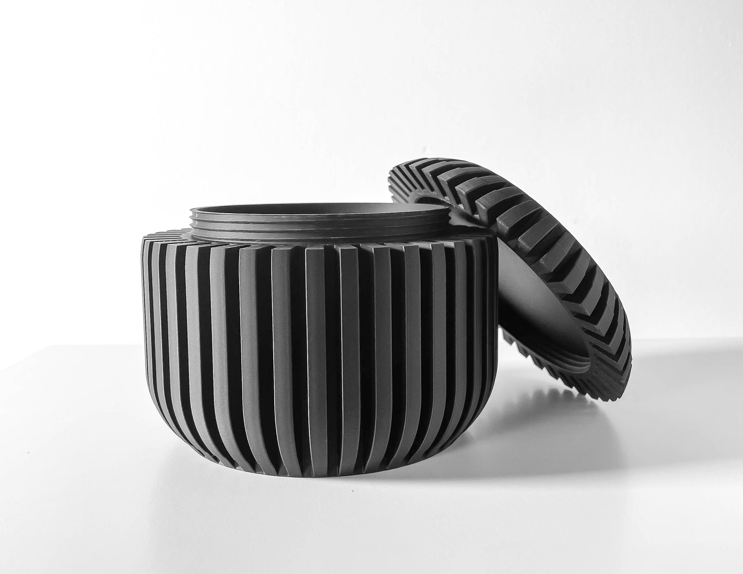 Yaso Storage Container