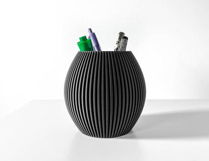 Renis Pen Holder