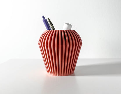 Taso Pen Holder